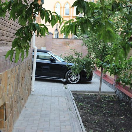 Barin House Hotel Sumy Exterior foto