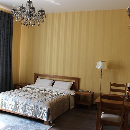 Barin House Hotel Sumy Exterior foto
