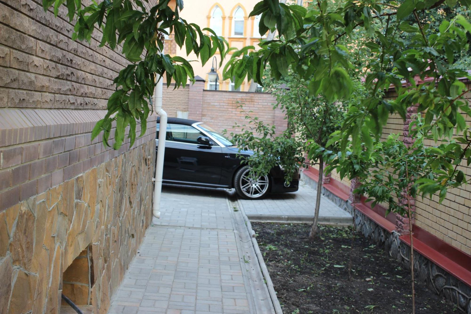 Barin House Hotel Sumy Exterior foto