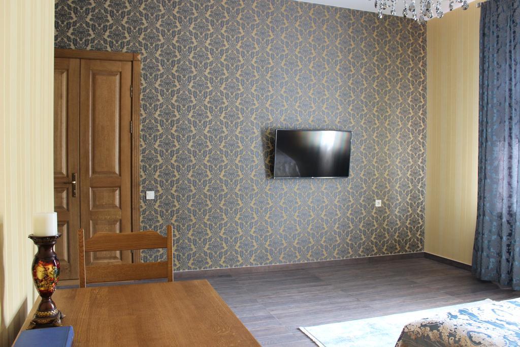 Barin House Hotel Sumy Exterior foto