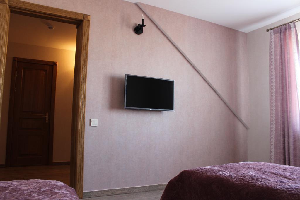 Barin House Hotel Sumy Exterior foto