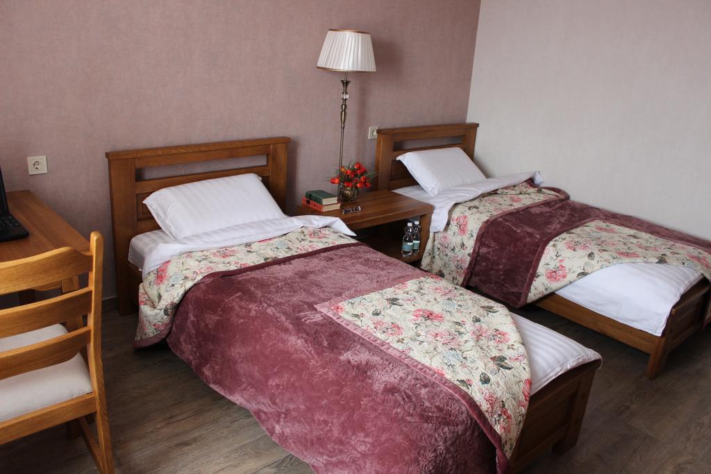 Barin House Hotel Sumy Exterior foto