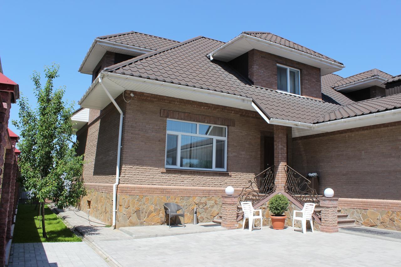 Barin House Hotel Sumy Exterior foto